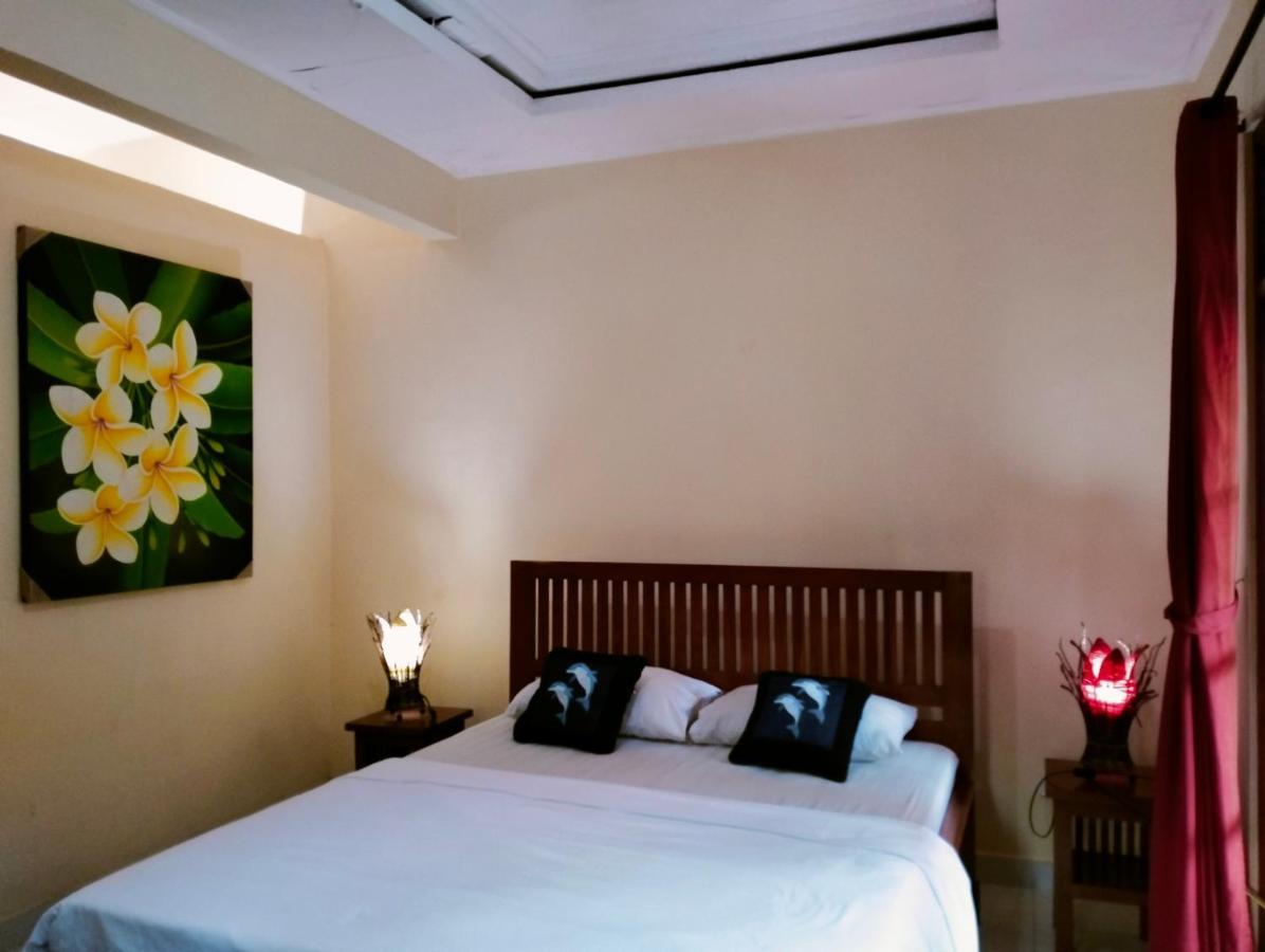 Kaia Lovina Guest House ภายนอก รูปภาพ